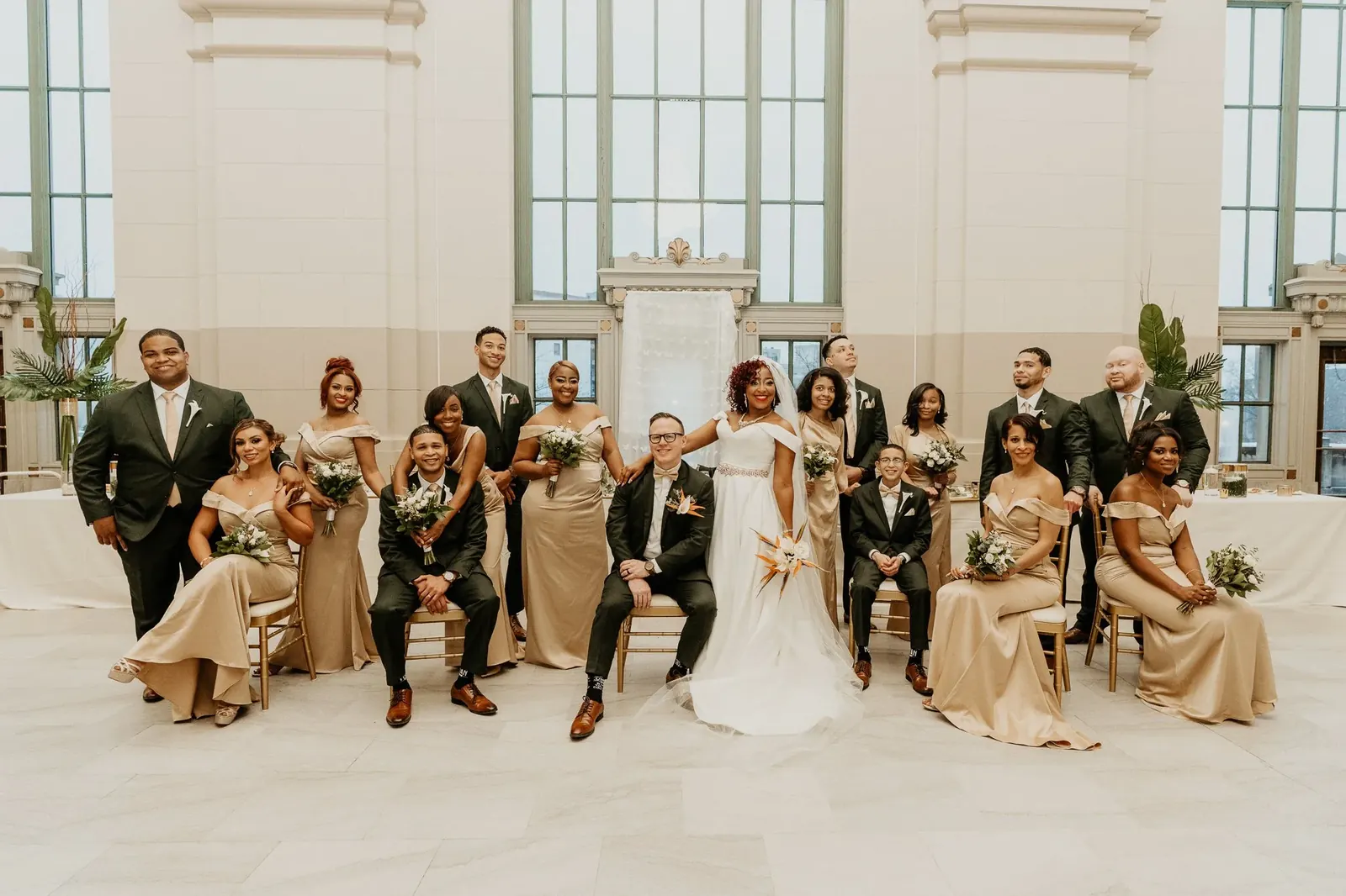 Steve and Taylor with their wedding party